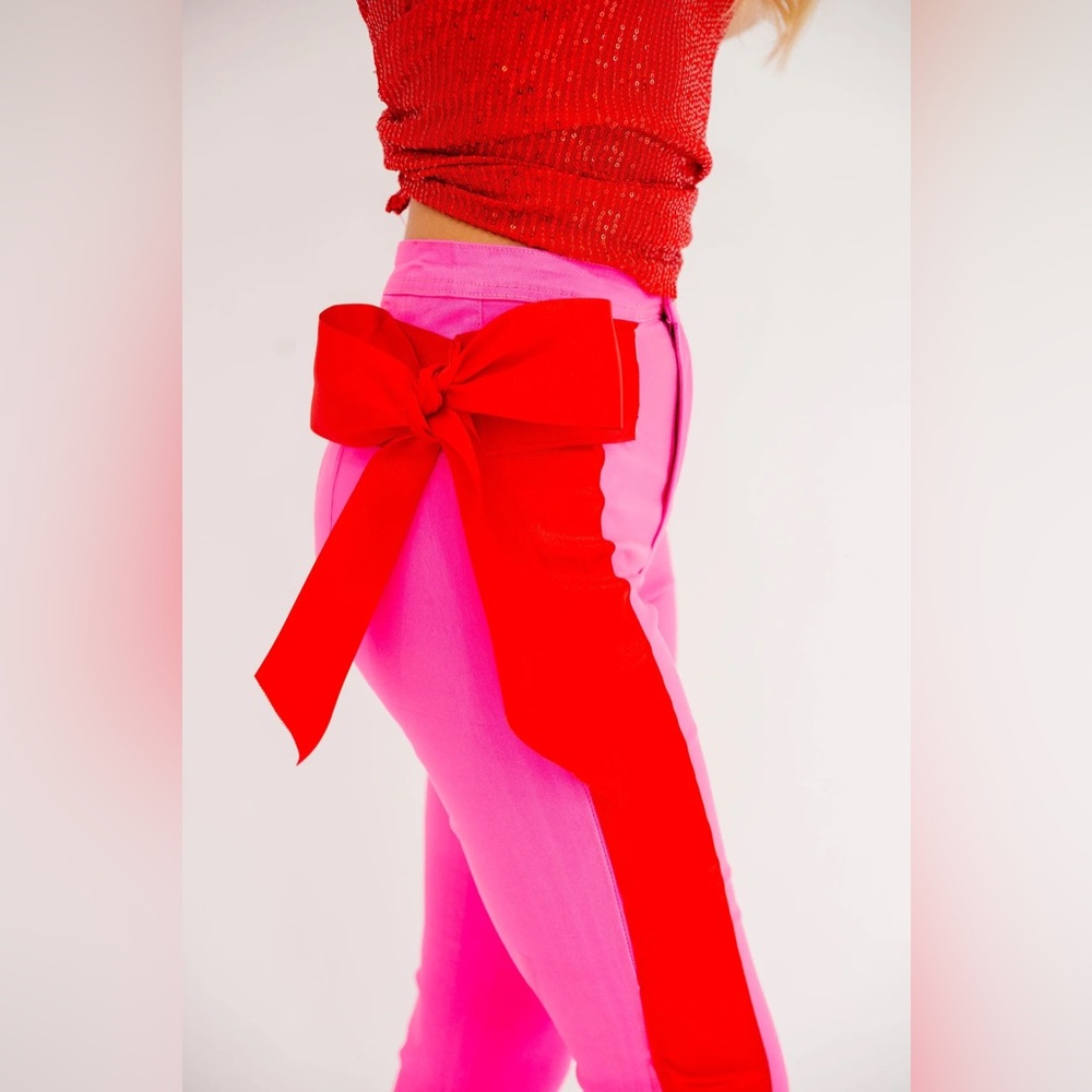 Judith March PINK BOW STRIPE FLARES with Red Bow - Picture 3 of 7